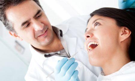Symbolbild: Zahnarzt Nürnberg Parodontologie